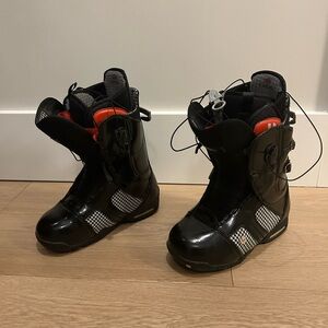 Burton Supreme Snowboard boots  Black size 6
